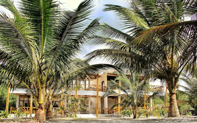 Seaside Garden Lodge Mompiche