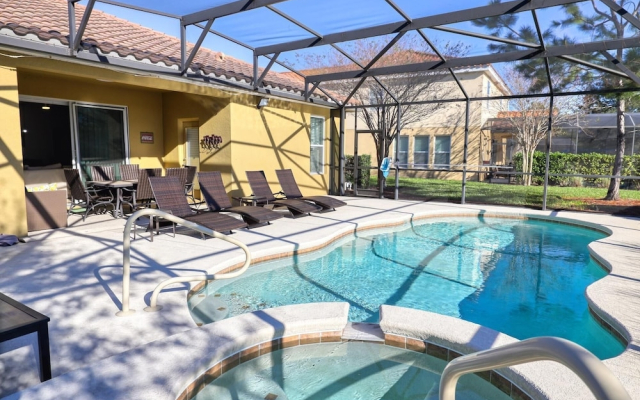 5 Bed Solterra Sensation Vacation Home