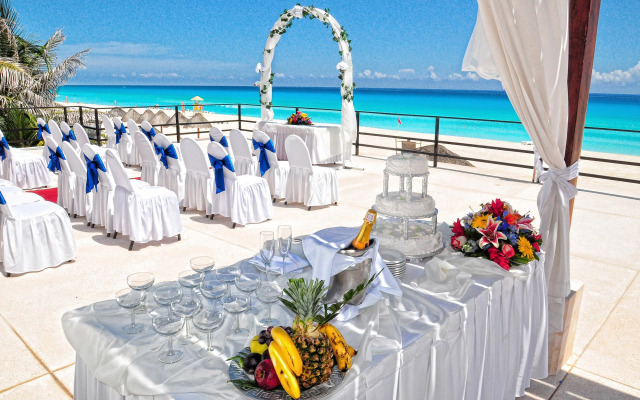 Flamingo Cancun - All Inclusive