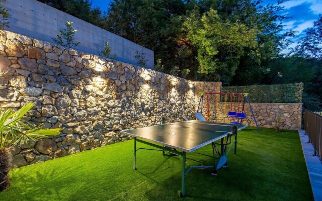 Nice Home in Rukavac With Wifi and 4 Bedrooms