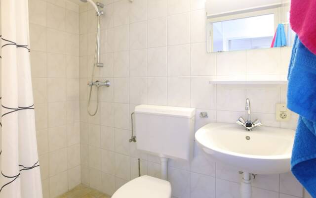 Well-kept Bungalow With Microwave Near Valkenburg