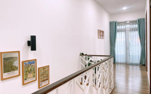 Đồi Gió HOUSE