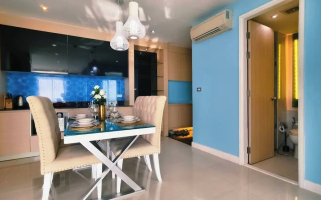 Luxury 2-bedroom Sea View Escape