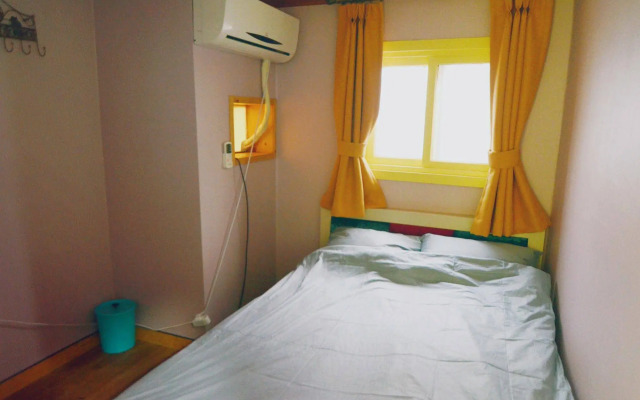 YaKorea Hostel Itaewon