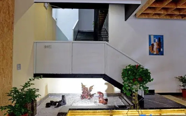 Bujuexiao Art Hotel
