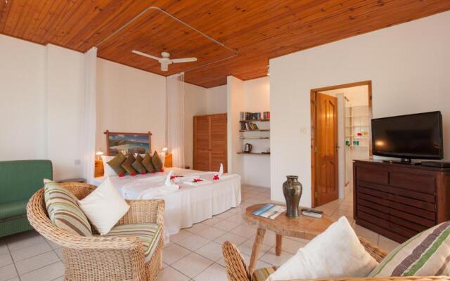 Le Relax St. Joseph Guest House
