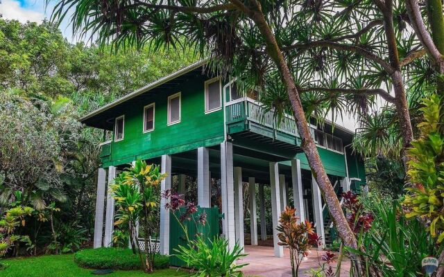 Kauai Tree House