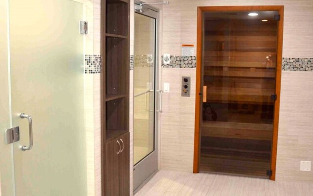 Intracoastal Yacht Club By Hosteeva