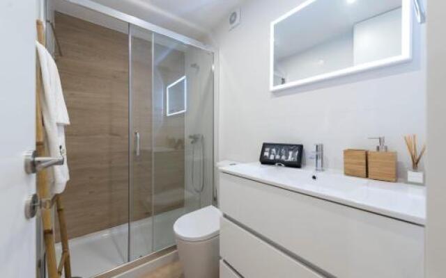 Bmyguest - Downtown Mezzanine Apartment