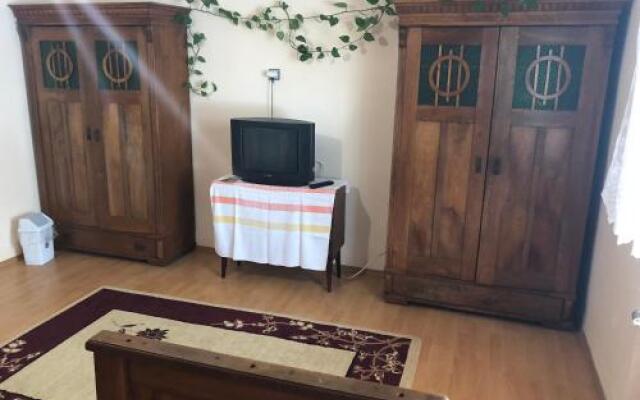 Eco Hotel & Camping LEO