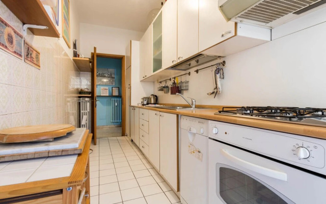 JOIVY Quiet Apt w Terrace in Beautiful Area