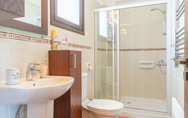 Prengos Sea View Villa