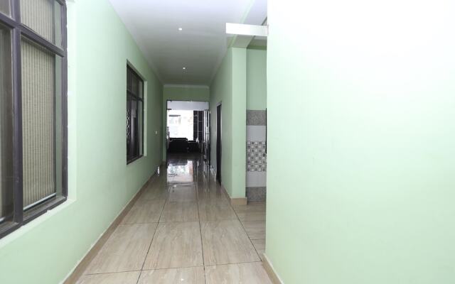 OYO 19514 Hotel Park Regency