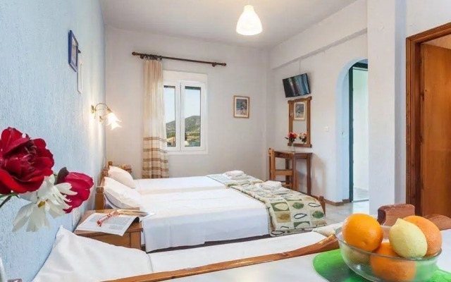 Pefkos Studios and Apartments