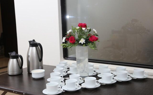 Zifan Hotel & Suites