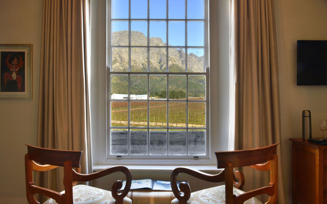 Holden Manz Country House