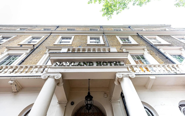Nayland Hotel
