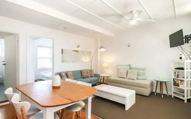 1 Bdr Funky Beach Pad Steps To The Beach W Parking