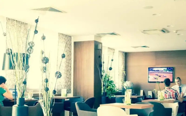 Mikado Hotel