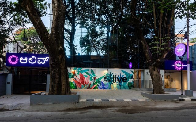 Olive Indiranagar 100Ft Road