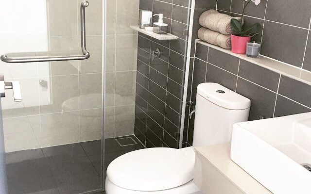 Elegant Cube Soho One South