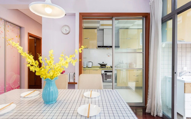 Good Time Travellers Inn Shanghai New International Expo Apartment