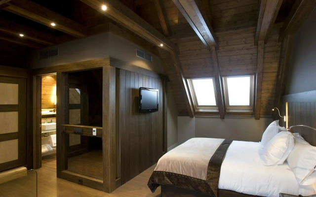 Hotel Val De Neu