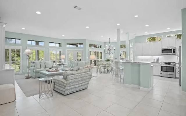 Tivoli by the Sea 5286