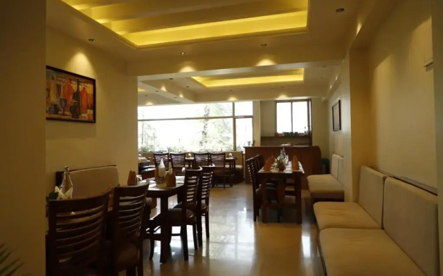 Shimla Golf Resorts