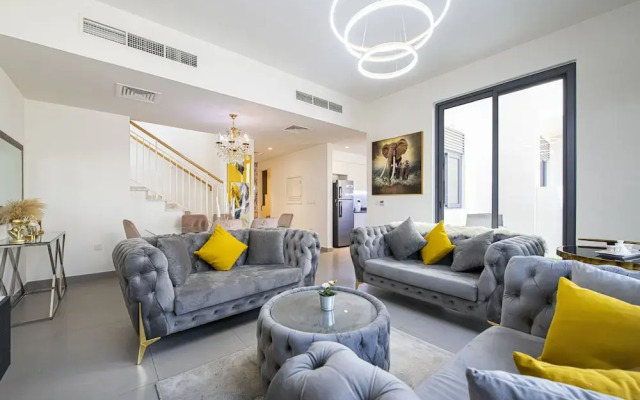 Dubai Hills Bespoke 4 Bedroom Villa