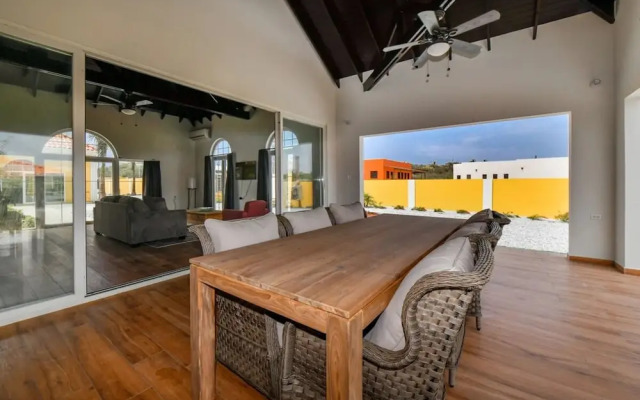 Picaron Villas in Santa Cruz