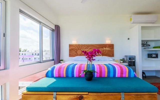 Casitas de Paloma 3rd Floor Studio by Skyrun