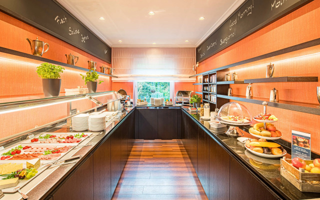 Best Western Raphael Hotel Altona