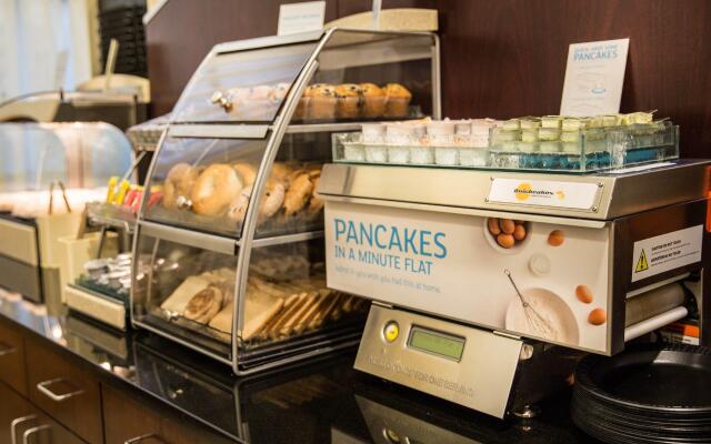 Holiday Inn Express Baltimore-Downtown