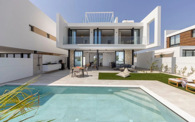 Protaras Aqua Pearl Villa 3