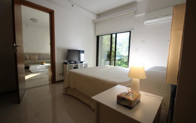 GoHouse San Martin 202