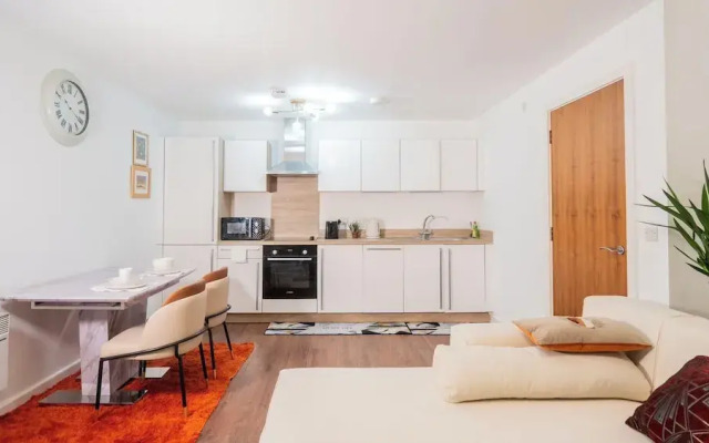 Apartmentsleeps4-citystay-view Over River Irwell