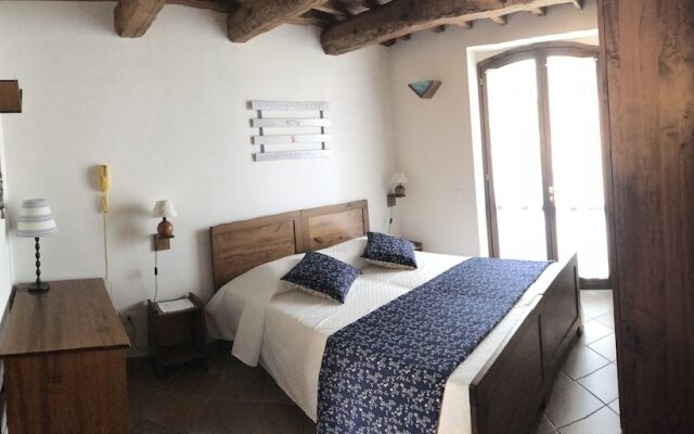 Antico Borgo Carceri