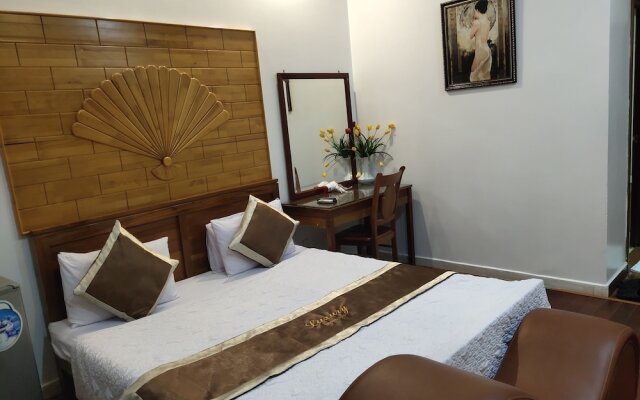 Luxury Hotel