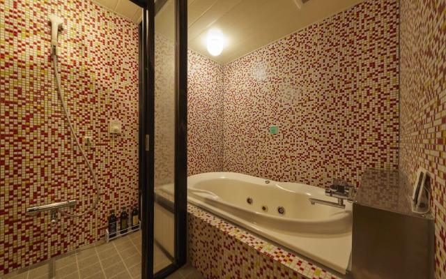 Nagano Coco Club - Adults Only