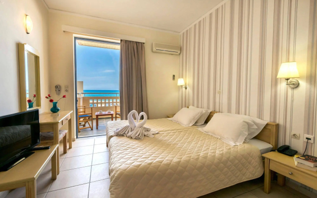 Pearl SeaBreeze Suites