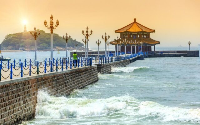 Hanting Hotel Qingdao May Fourth Square