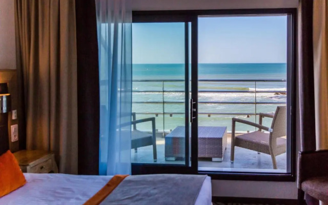 Atlantic Hotel & Spa