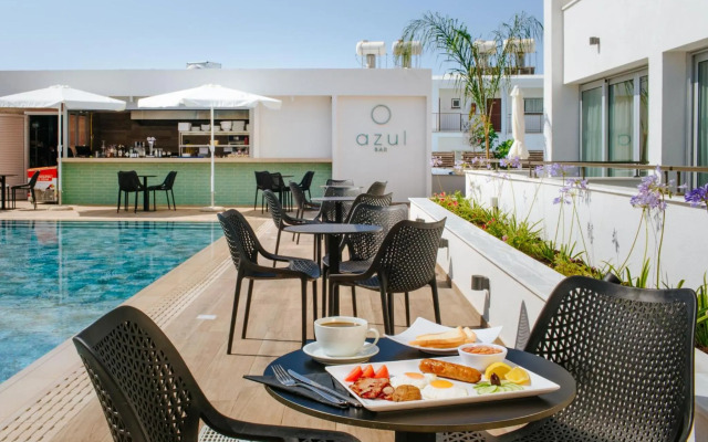 Cosmo Napa Hotel