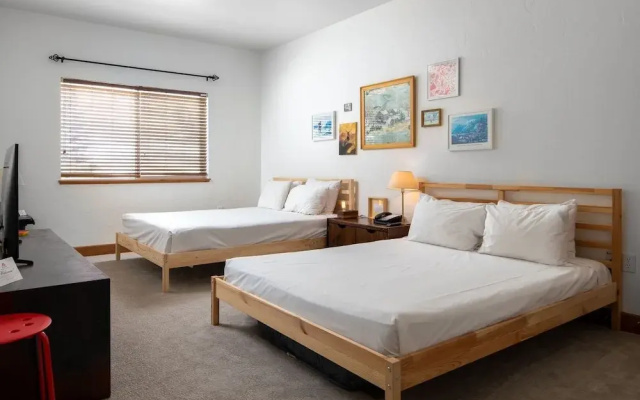 Villa 2043 2 Queen Beds 1 Bath No Kitchen 1 Bedroom Villa
