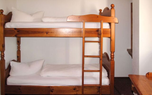 Burg Biedenegg, Pach (FIE201)