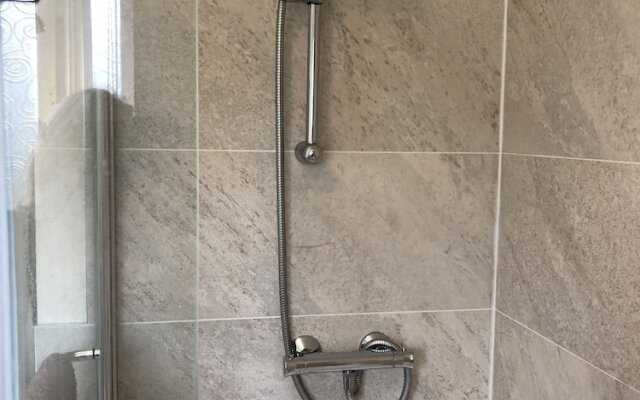 Serviced Luxury Accommodation
