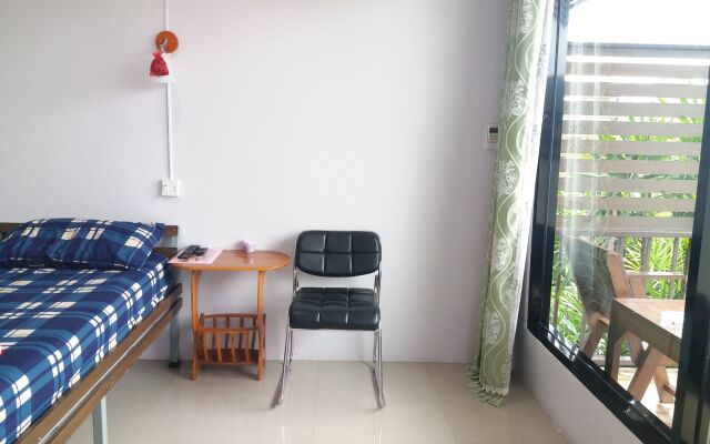 Preecha House