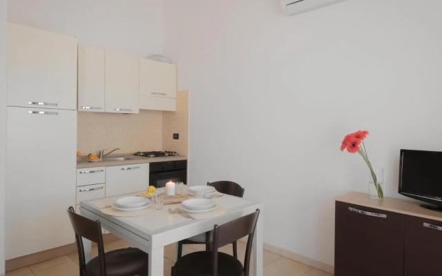 Stylish Residence Le Fontane 1 Bedroom Apartment Sleeps 3