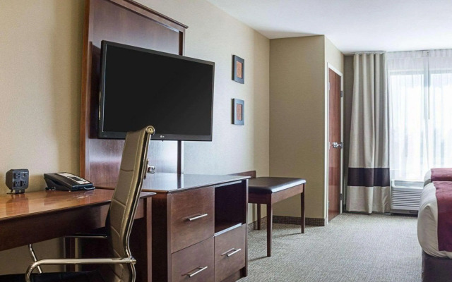 Comfort Suites Fargo Medical Center